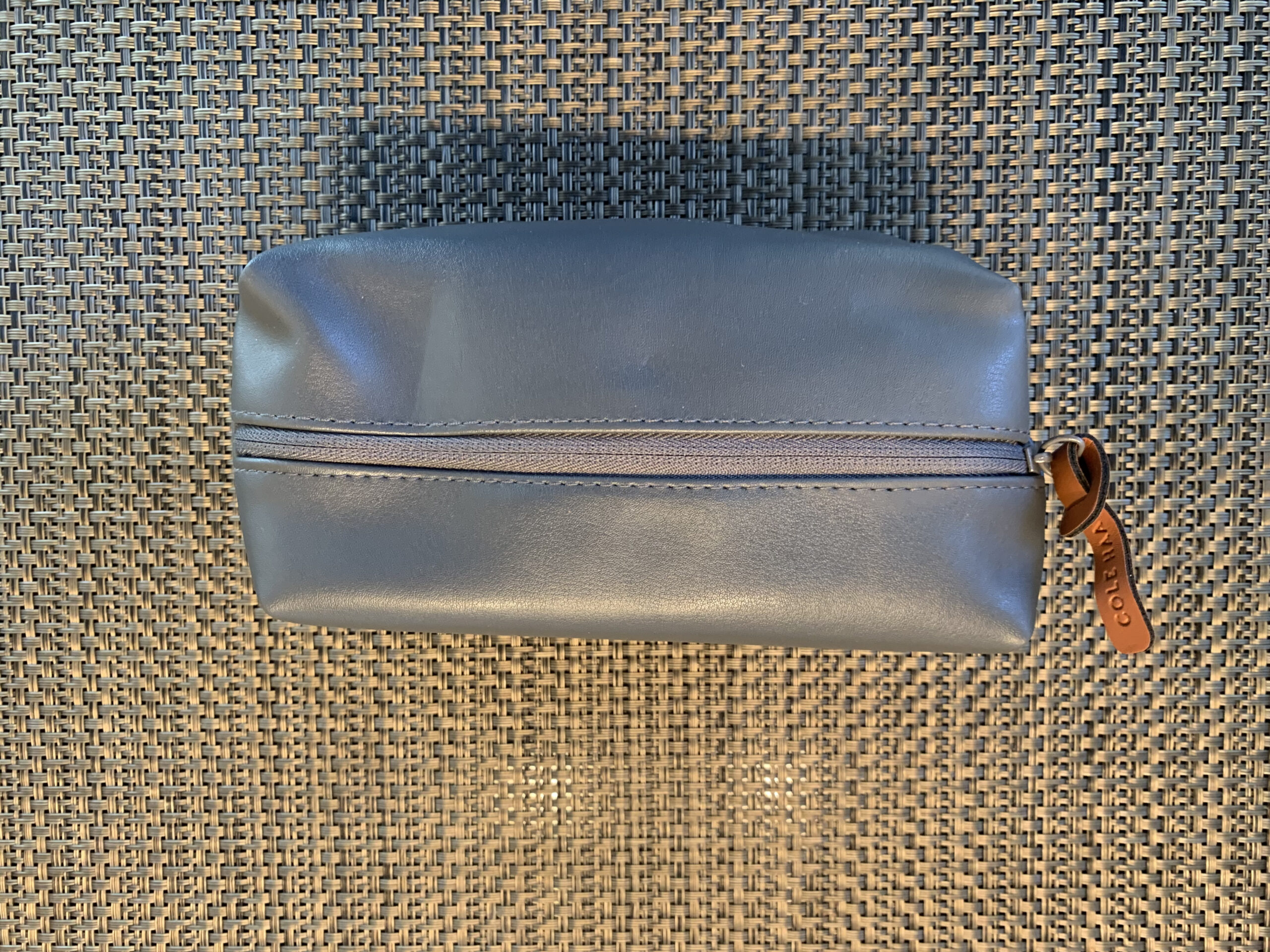 Die Cole Haan Tasche von aussen