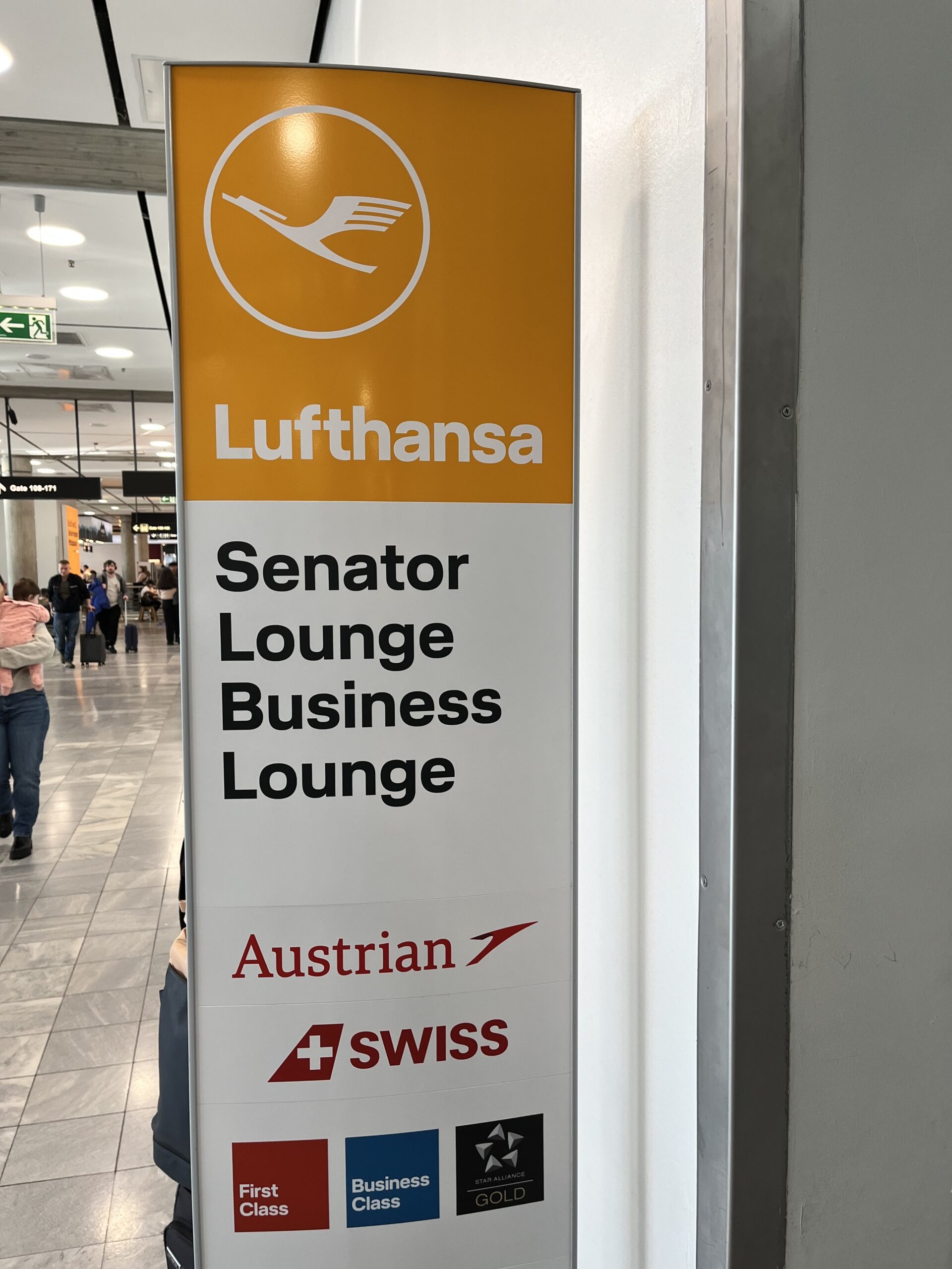 Stuttgart Lufthansa Senator Lounge (STR)