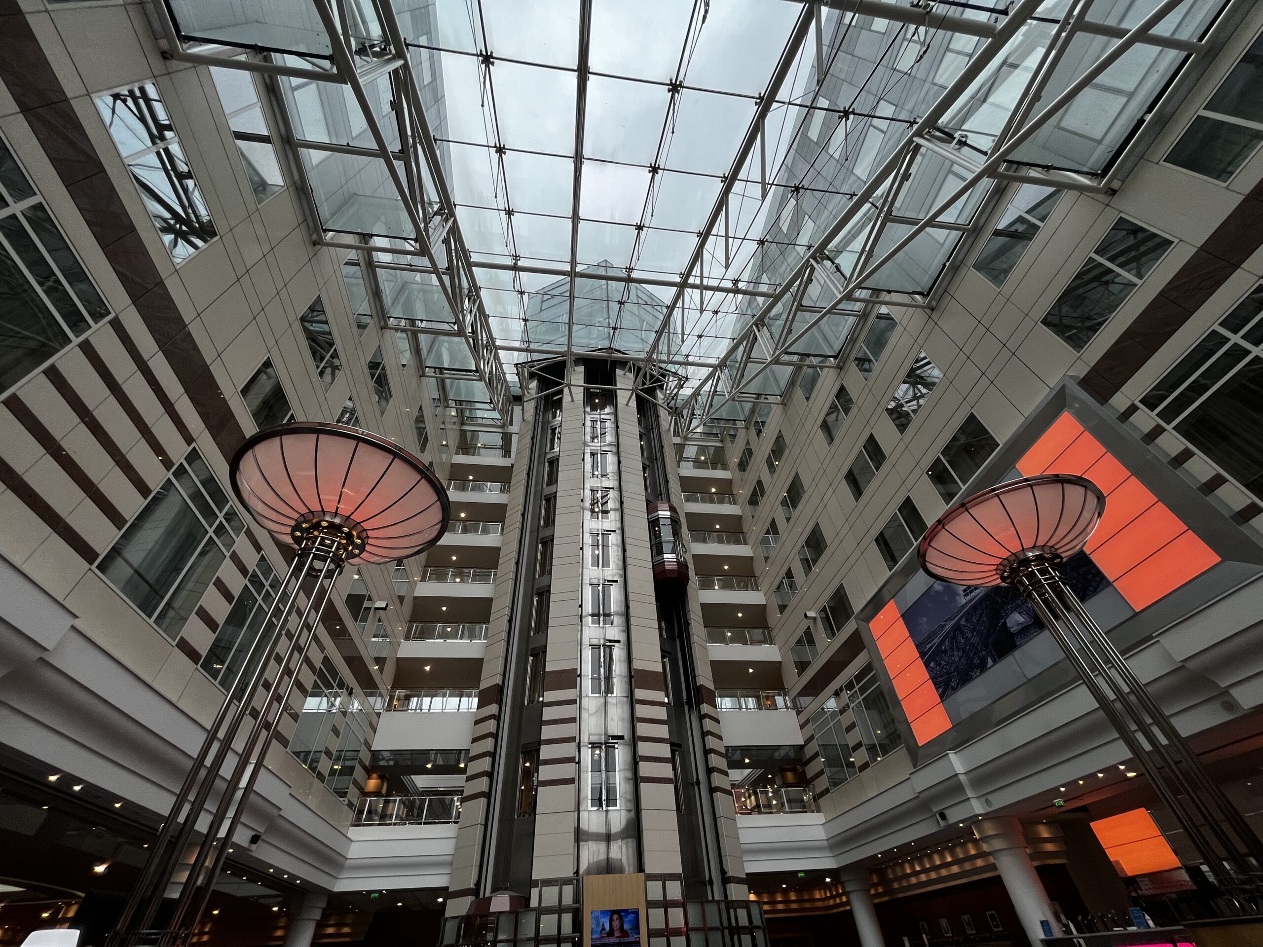 Hilton Charles de Gaulle Airport Hotel (CDG)