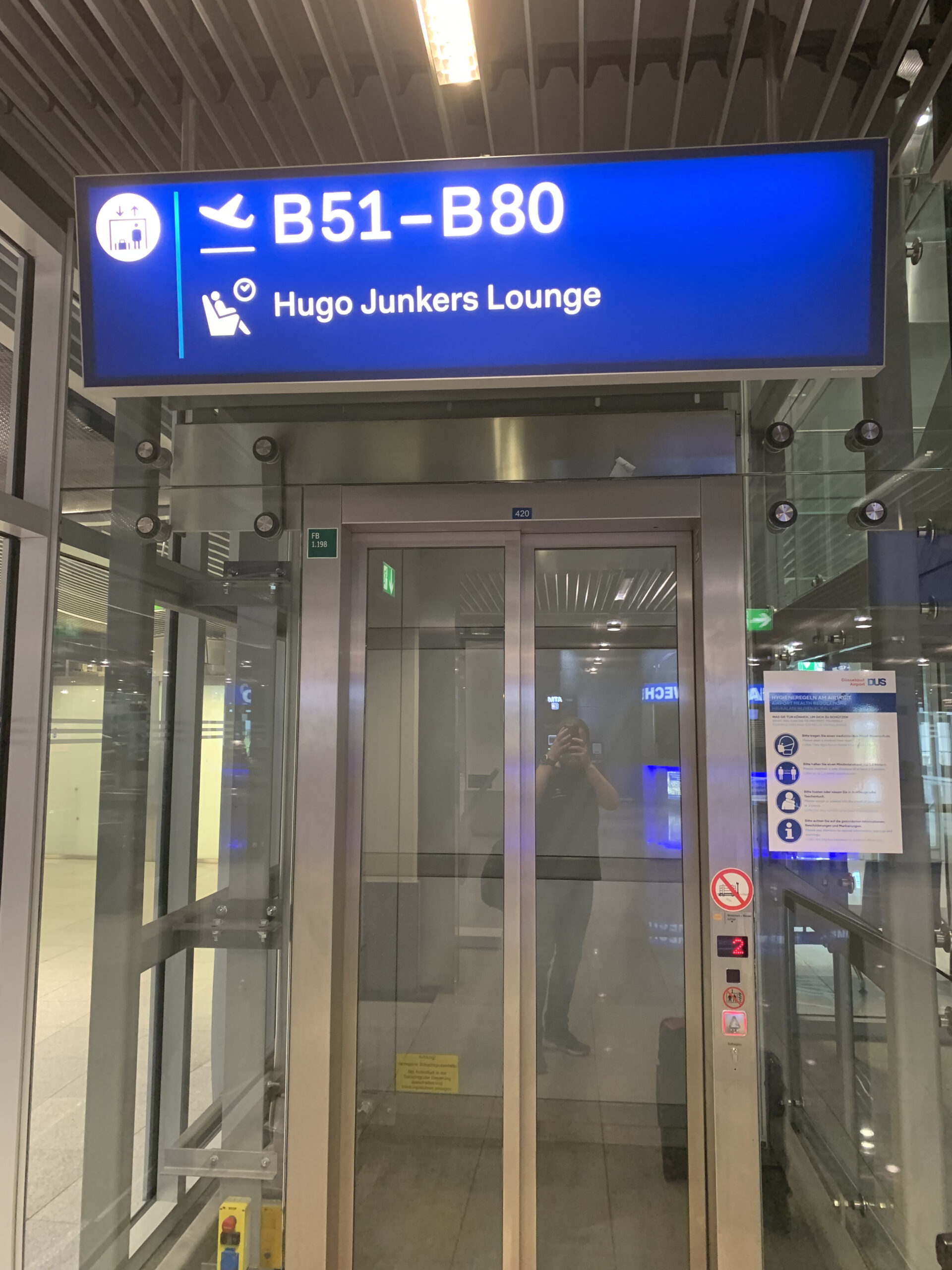 Hugo Junkers Lounge — Düsseldorf