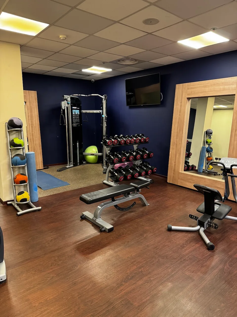 Das kleine Fitnesscenter im Untergeschoss