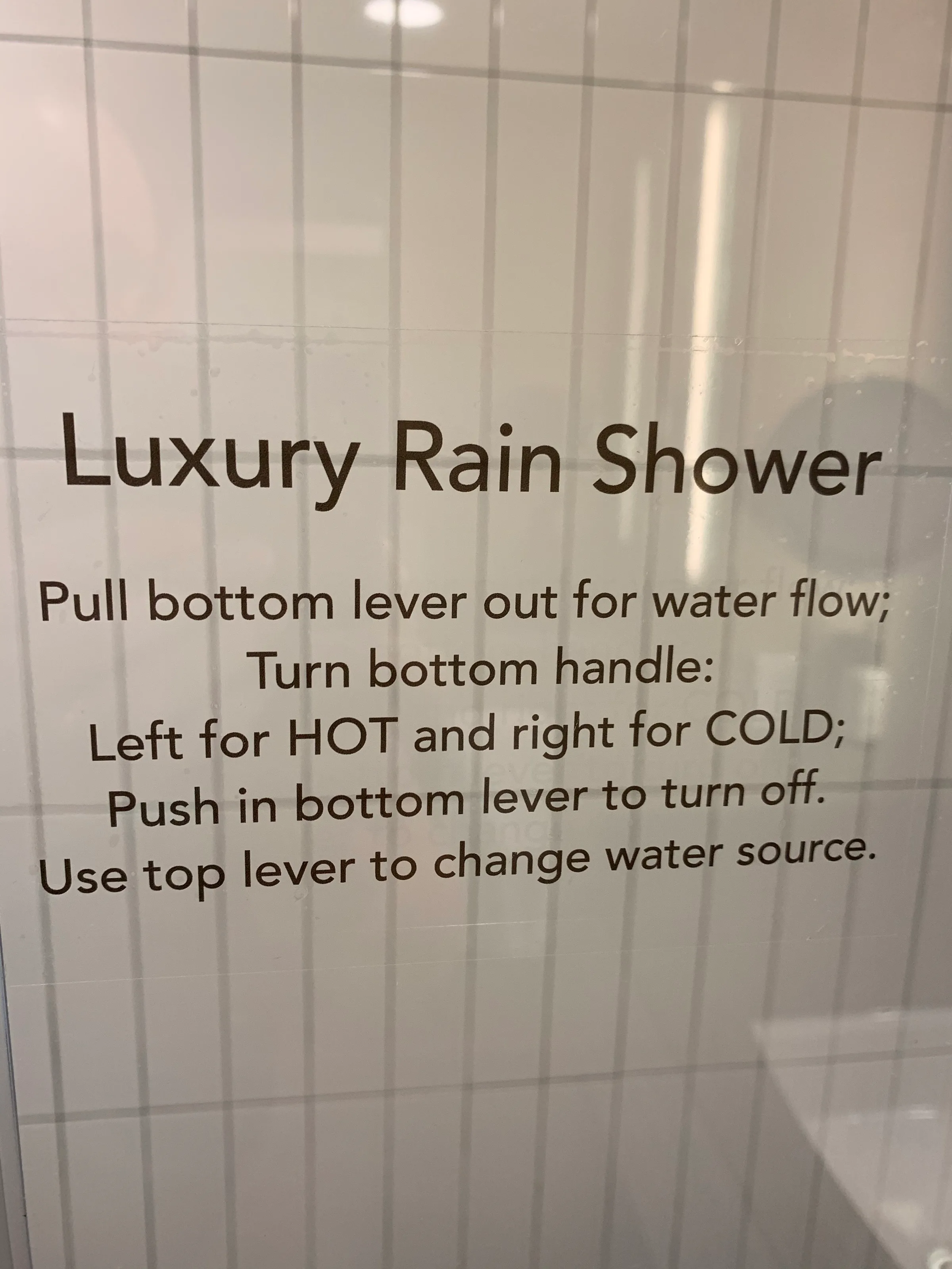 Luxus-Duschsystem mit Regenbrause