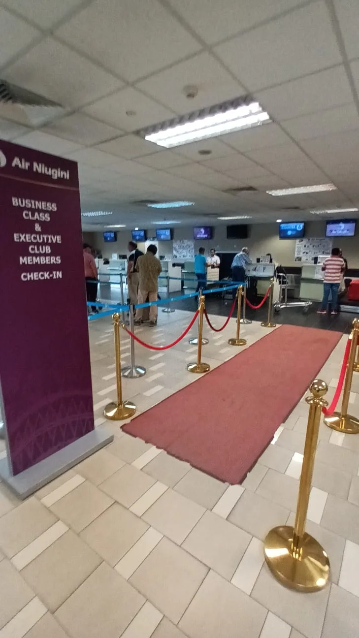 Check-in Bereich für Business Class und Executive Club Mitglieder bei Air Niugini