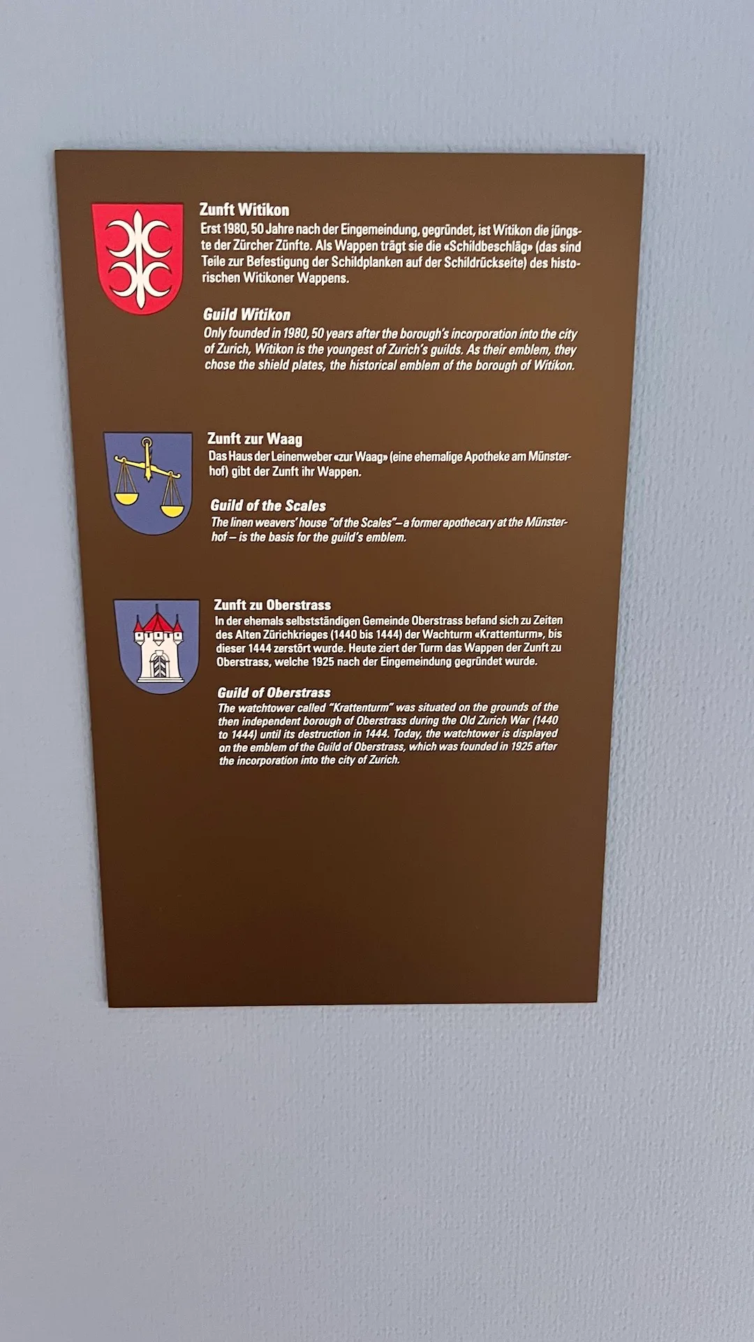 Historische Wappenplaketten der Zünfte in Zürich