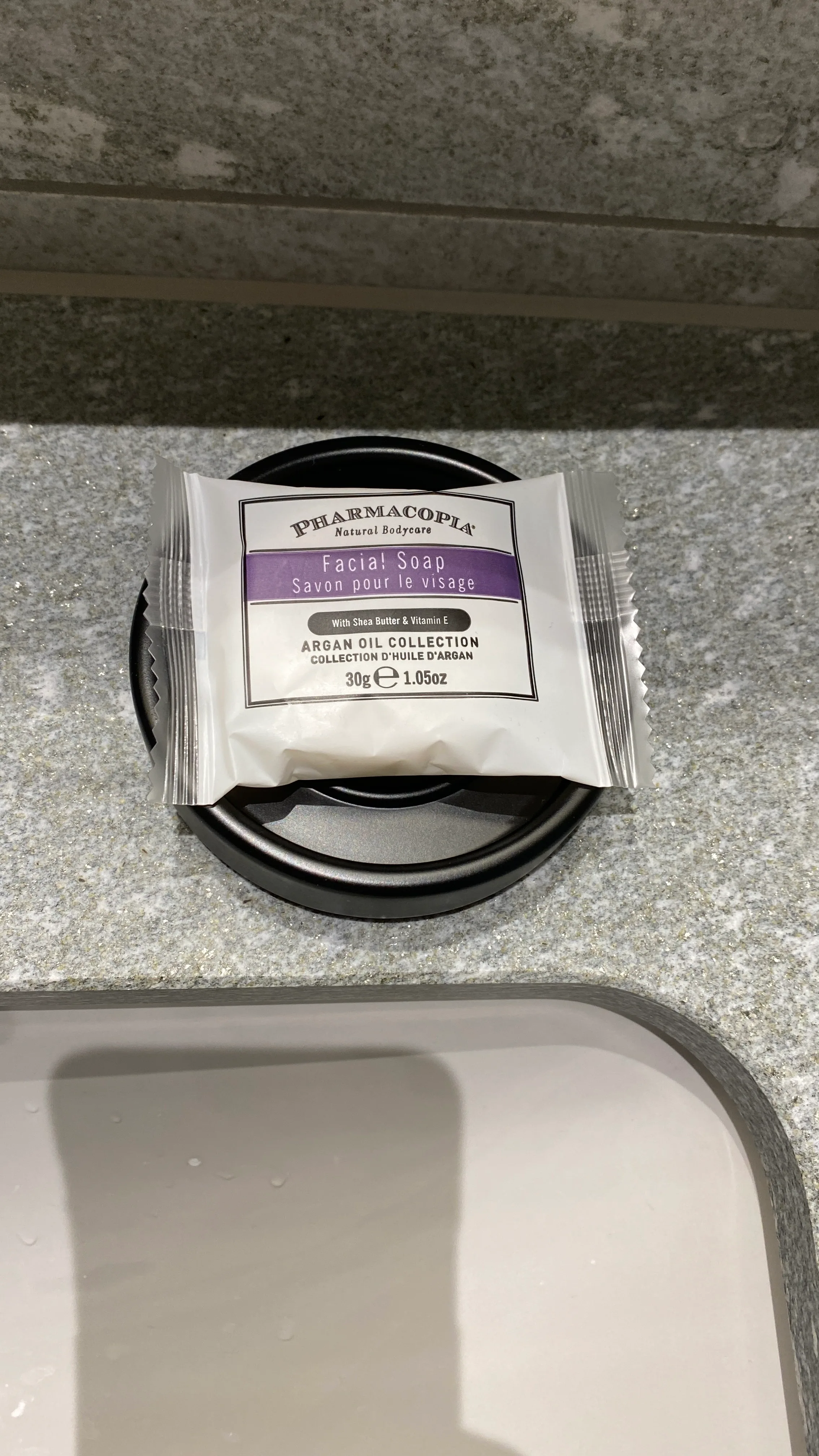 Facial Soap Pack mit Shea Butter und Vitamin E