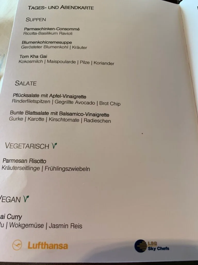 Speisekarte für Tages- und Abendkarte mit Suppen, Salaten und vegetarischen Optionen
