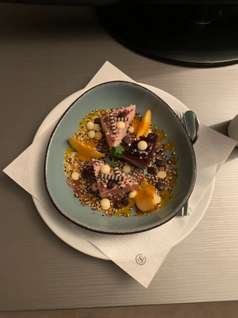 Buffet mit glutenfreiem Bereich in einem Flughafenclub