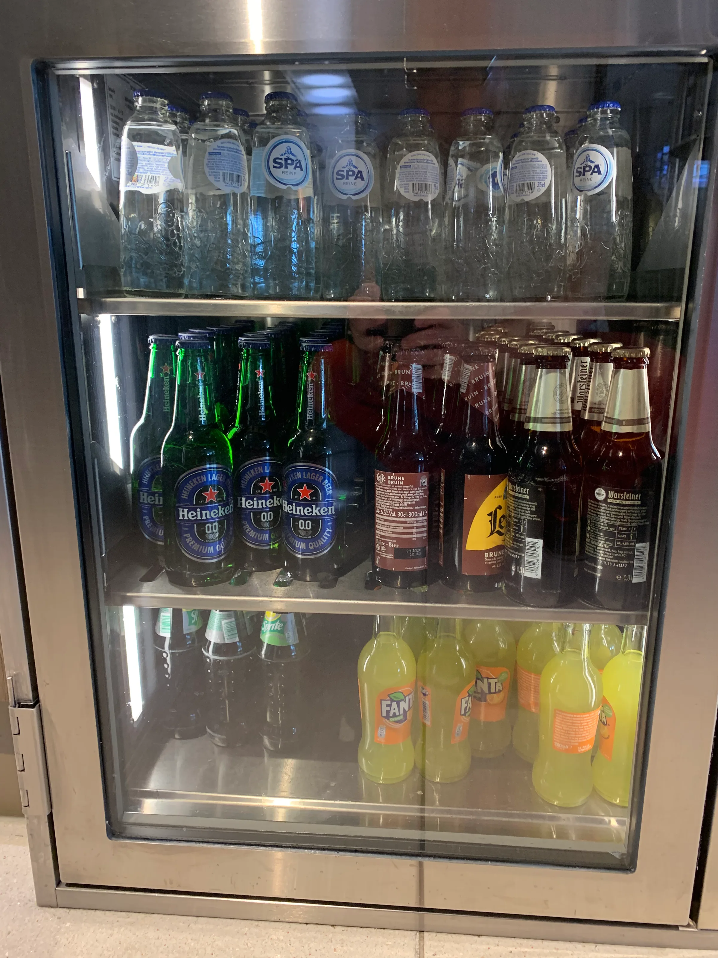 Snacks und Süsses in der Auswahl