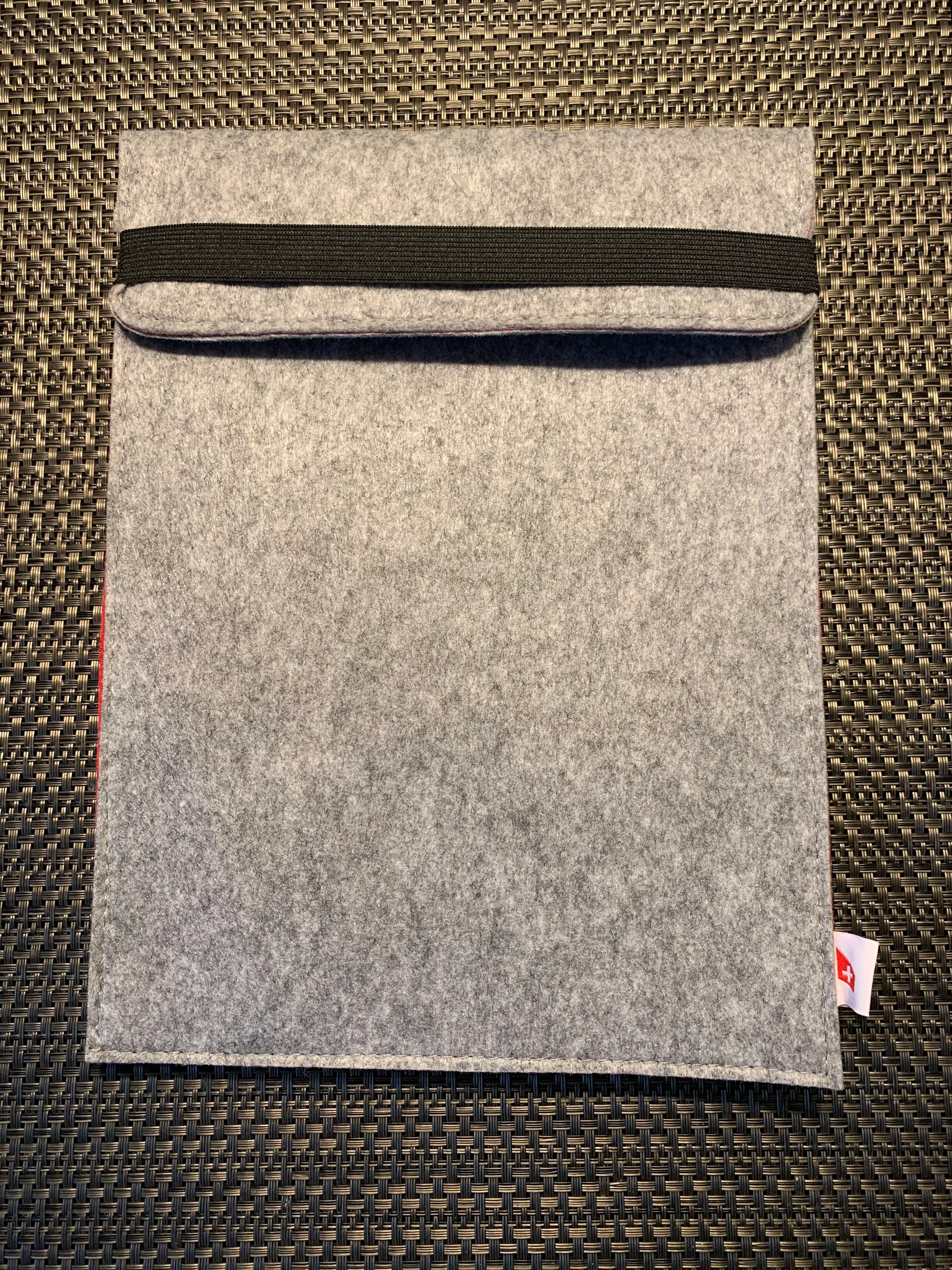 Swiss Business Class Amenity Kit (Tablet Hülle)