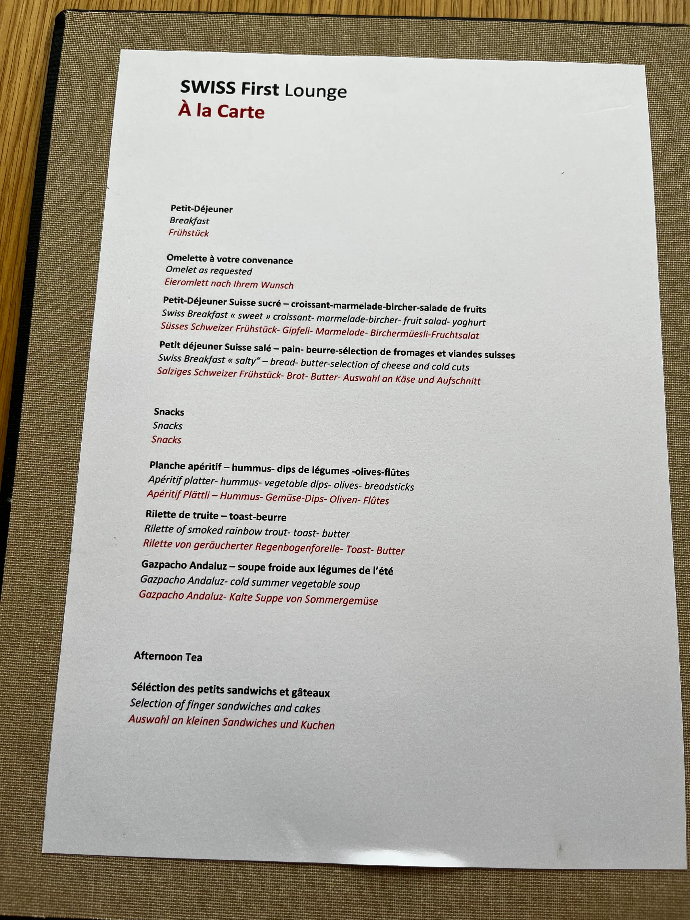 Menü für den Swiss First Lounge