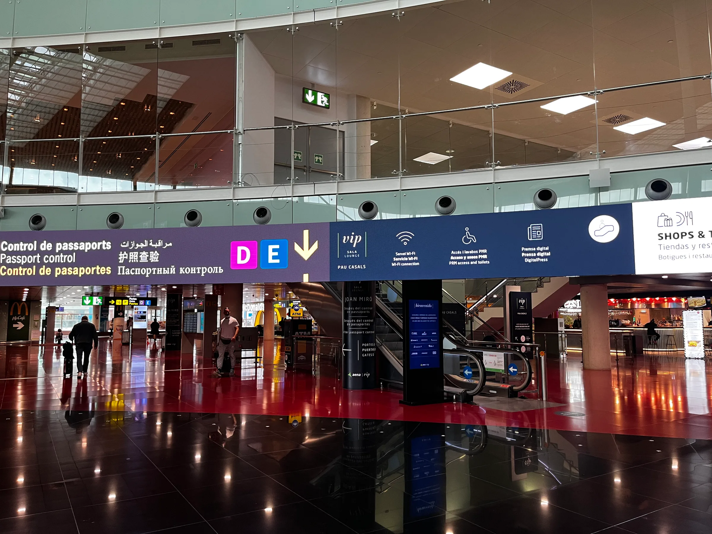 VIP Sala Lounge Pau Casals - Barcelona Airport T1 (BCN)